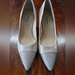 $15 START !! 🙂‍↔️ na New York Champagne Gold Sparkle Rhinestone Heels ~ 9M